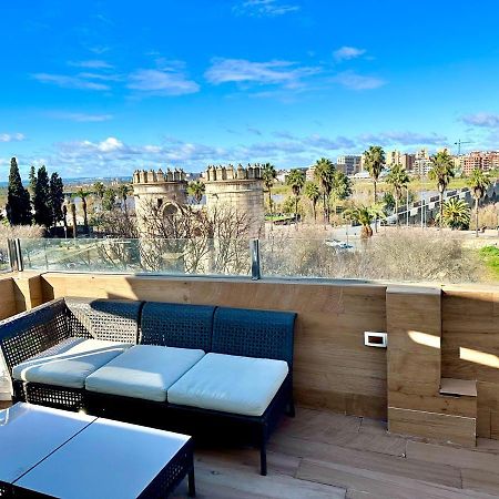 Alojamientos Puerta Palma Con Vistas Y Parking باداخوز المظهر الخارجي الصورة