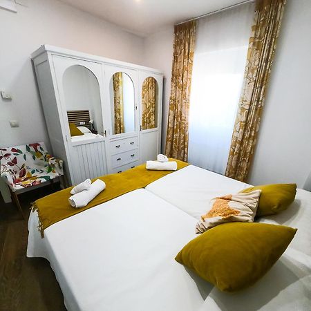 Alojamientos Puerta Palma Con Vistas Y Parking باداخوز المظهر الخارجي الصورة