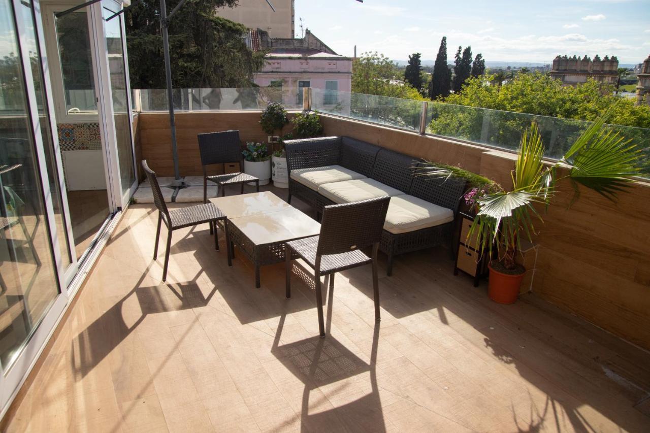 Alojamientos Puerta Palma Con Vistas Y Parking باداخوز المظهر الخارجي الصورة
