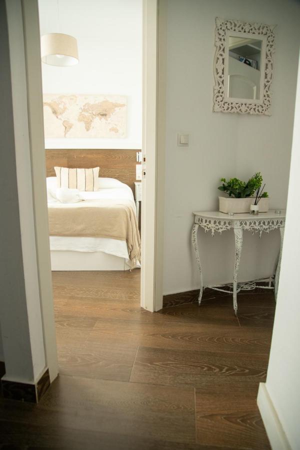 Alojamientos Puerta Palma Con Vistas Y Parking باداخوز المظهر الخارجي الصورة