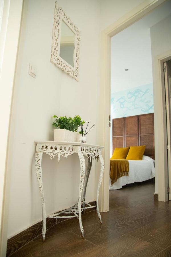 Alojamientos Puerta Palma Con Vistas Y Parking باداخوز المظهر الخارجي الصورة