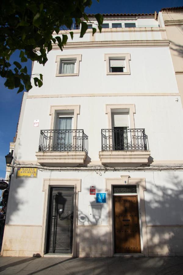 Alojamientos Puerta Palma Con Vistas Y Parking باداخوز المظهر الخارجي الصورة