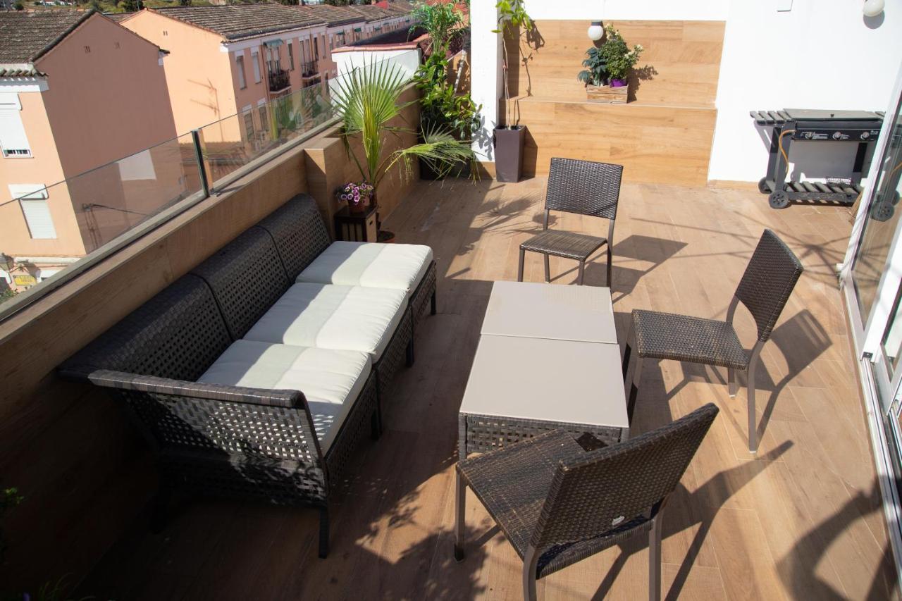 Alojamientos Puerta Palma Con Vistas Y Parking باداخوز المظهر الخارجي الصورة
